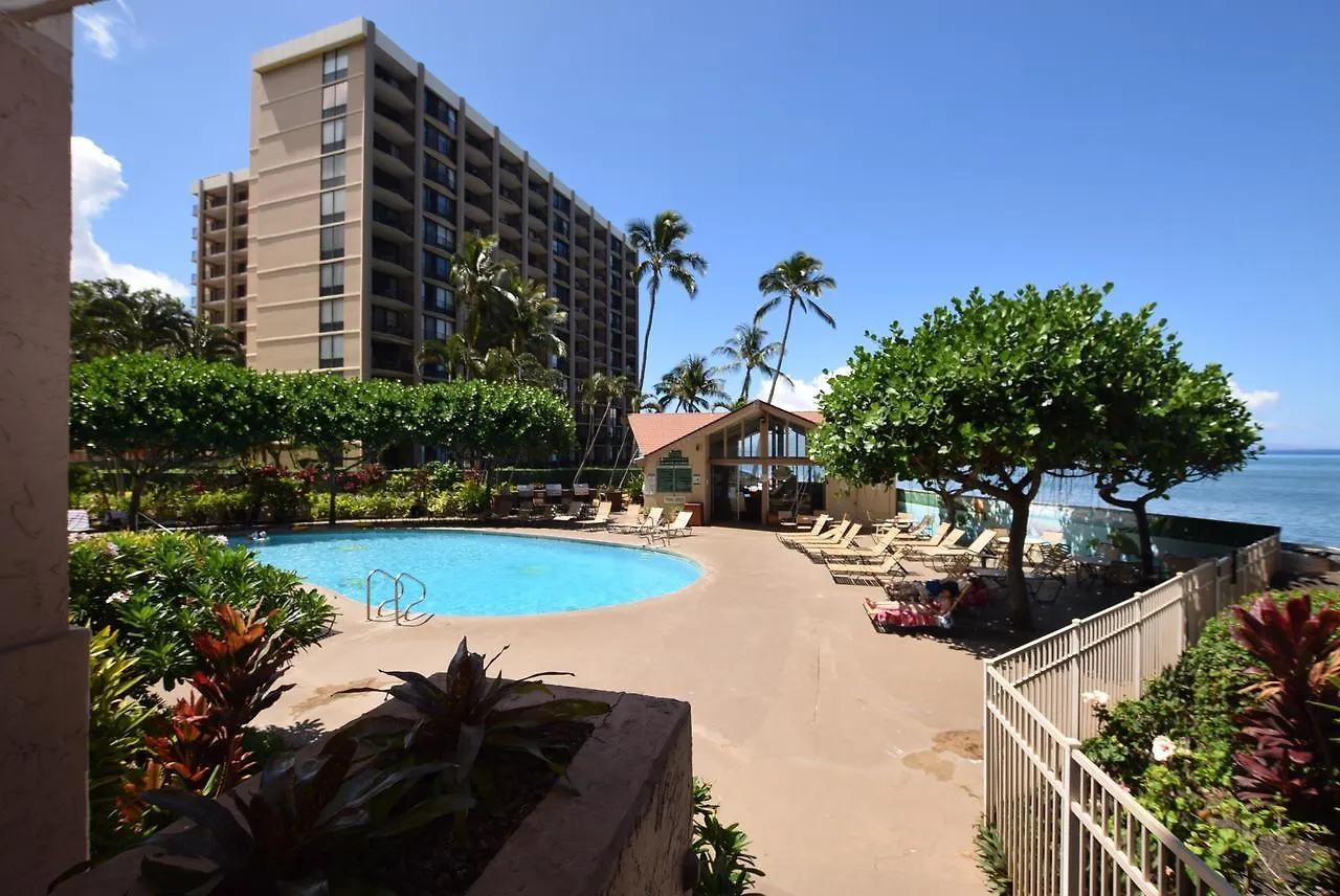 Royal Kahana 405